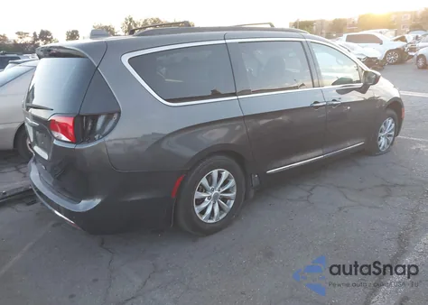 2017 Chrysler Pacifica Touring-L from USA, damaged, VIN 2C4RC1BG3HR613486